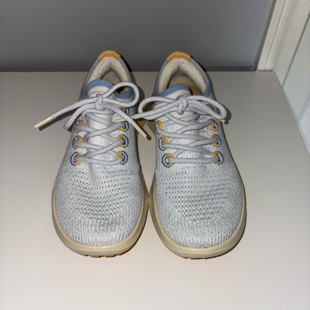 Allbirds Gray Athletic Shoes with Knit Upper